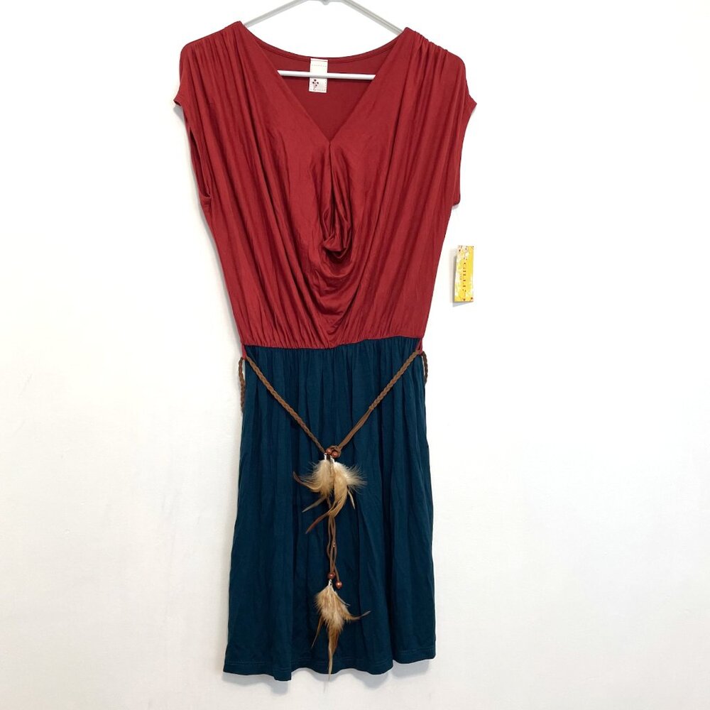 NEW NWT GILLI MODCLOTH Red Teal Blue Colorblock Feather Belted Mini Dress S M ??